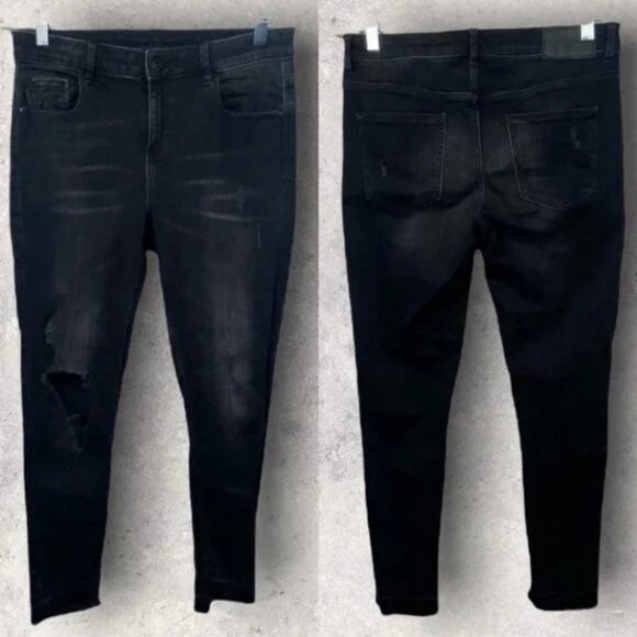 Zara Z1975 Asymmetric Hem Black Jeans Size 8 Released Hem Distressed Denim Raw - Picture 4 of 15